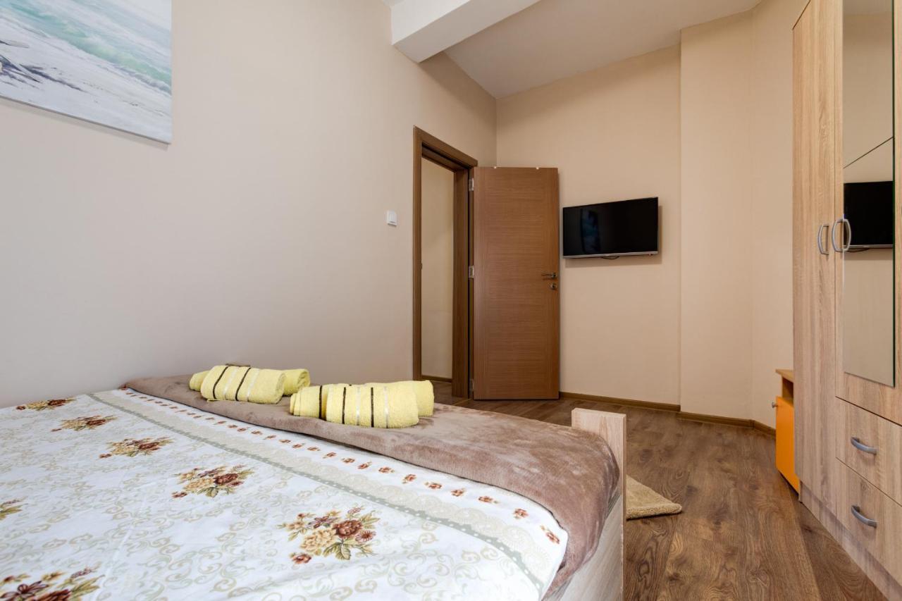 Dom B Apartments Budva Buitenkant foto